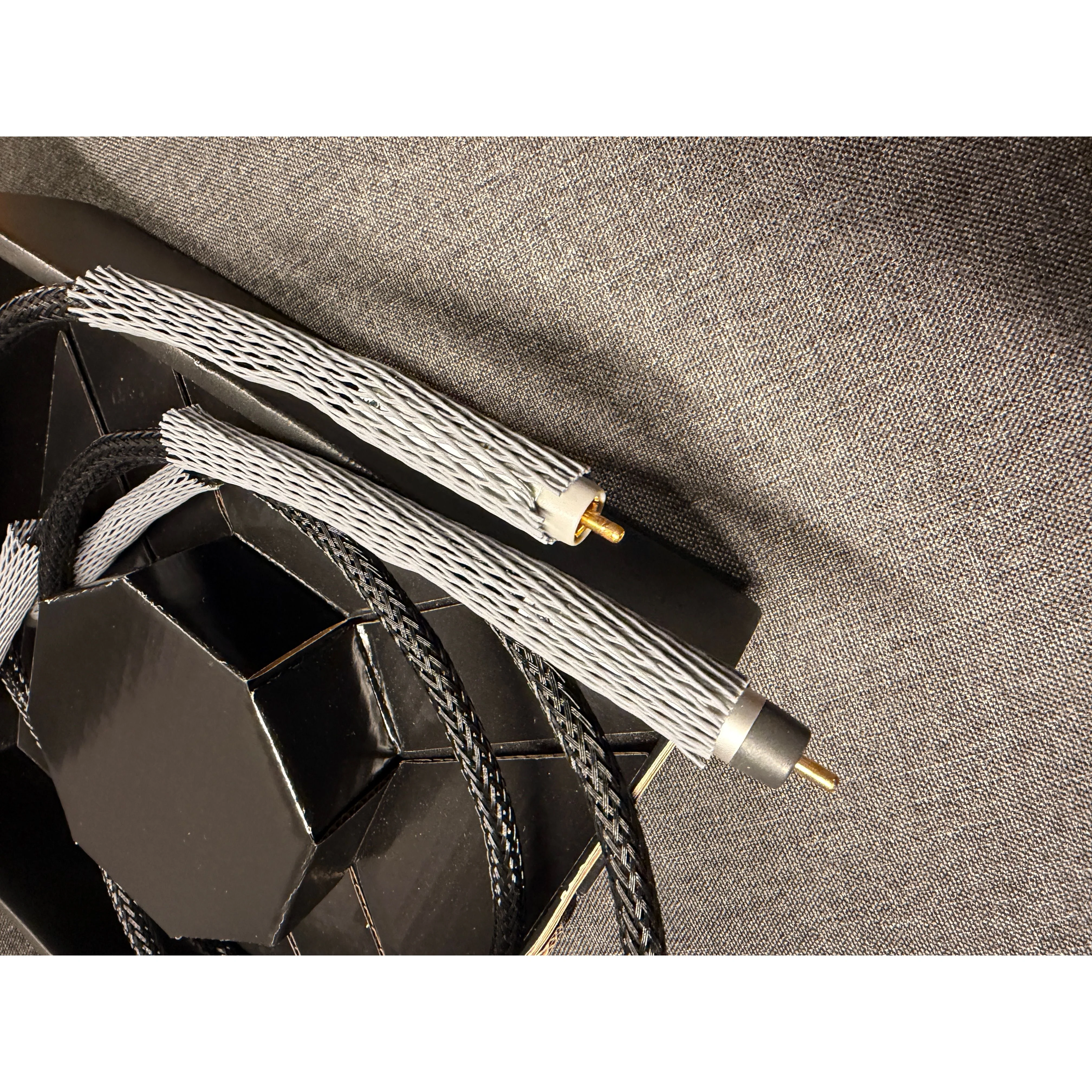 Ansuz Acoustics A2 Signalz Interconnects - 1M - Image 2