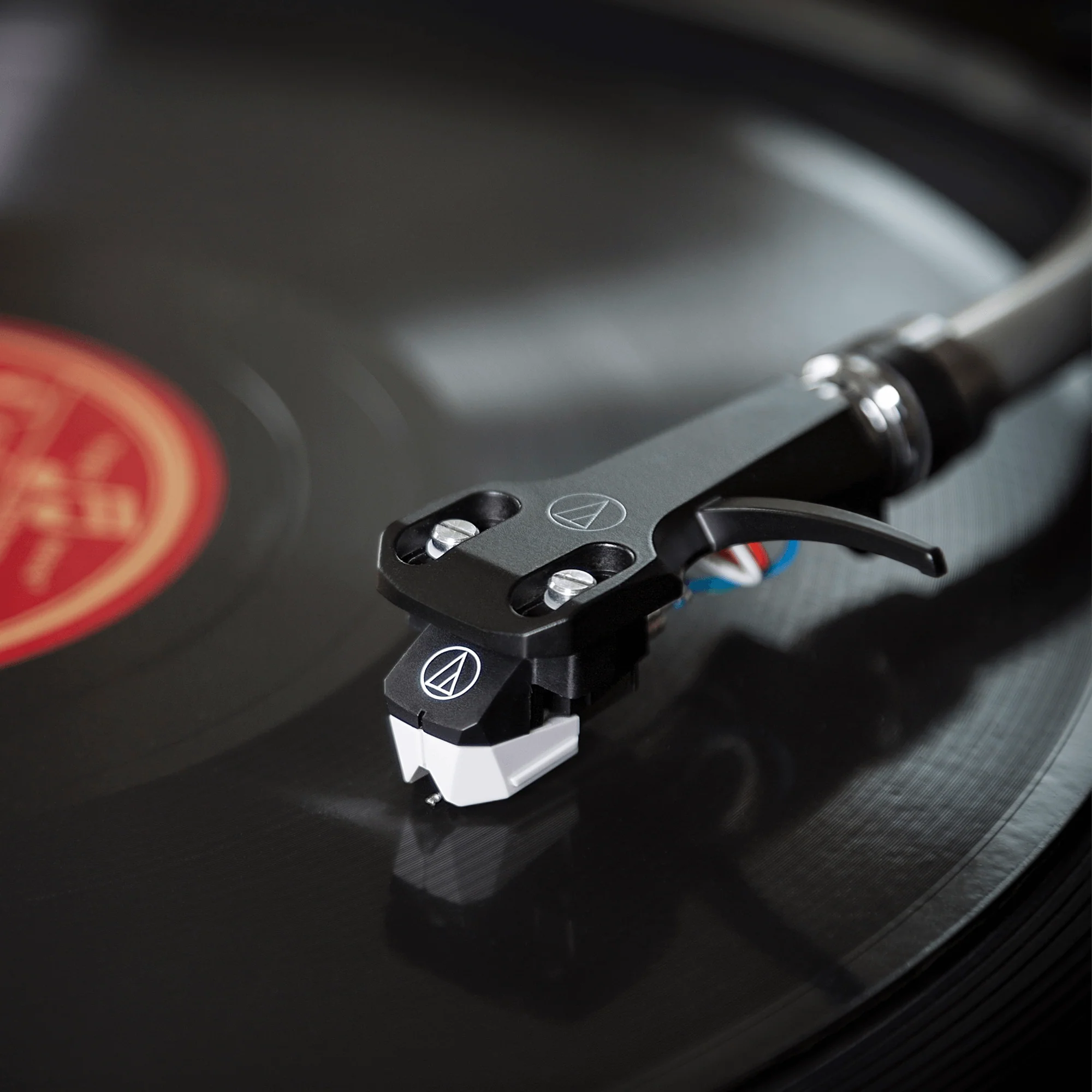 Audio Technica AT-VM95SP/H 78rpm SP Cartridge with Headshell - Image 3