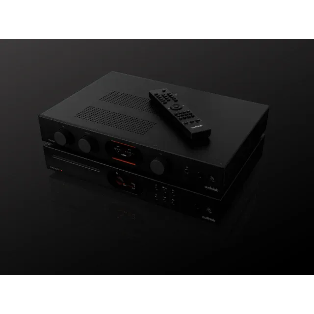 Audiolab 7000A with Audiolab 7000CDT Bundle Deal - Image 4