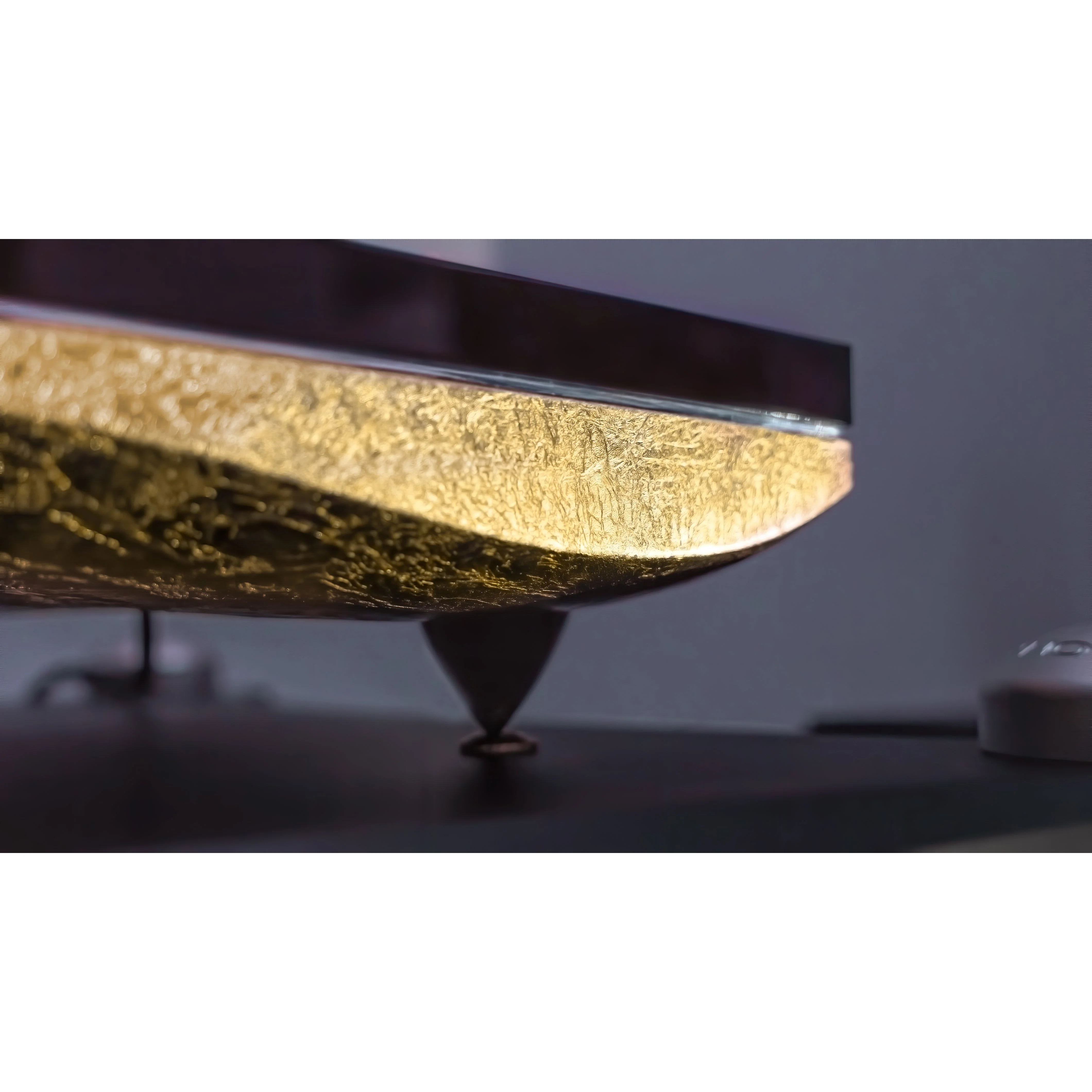 Gold Note Mediterraneo Turntable - Gold Leaf - Image 4