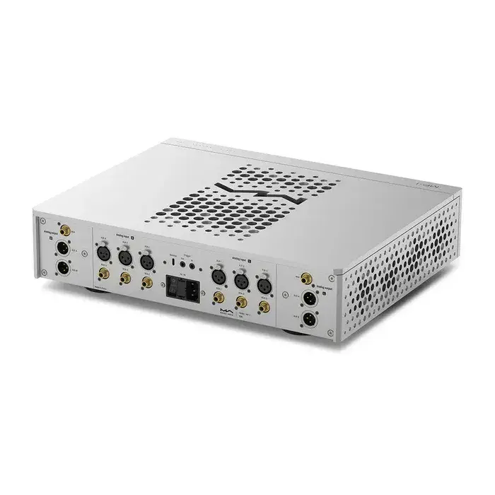 Matrix Audio MP-1 Preamplifier - Image 5