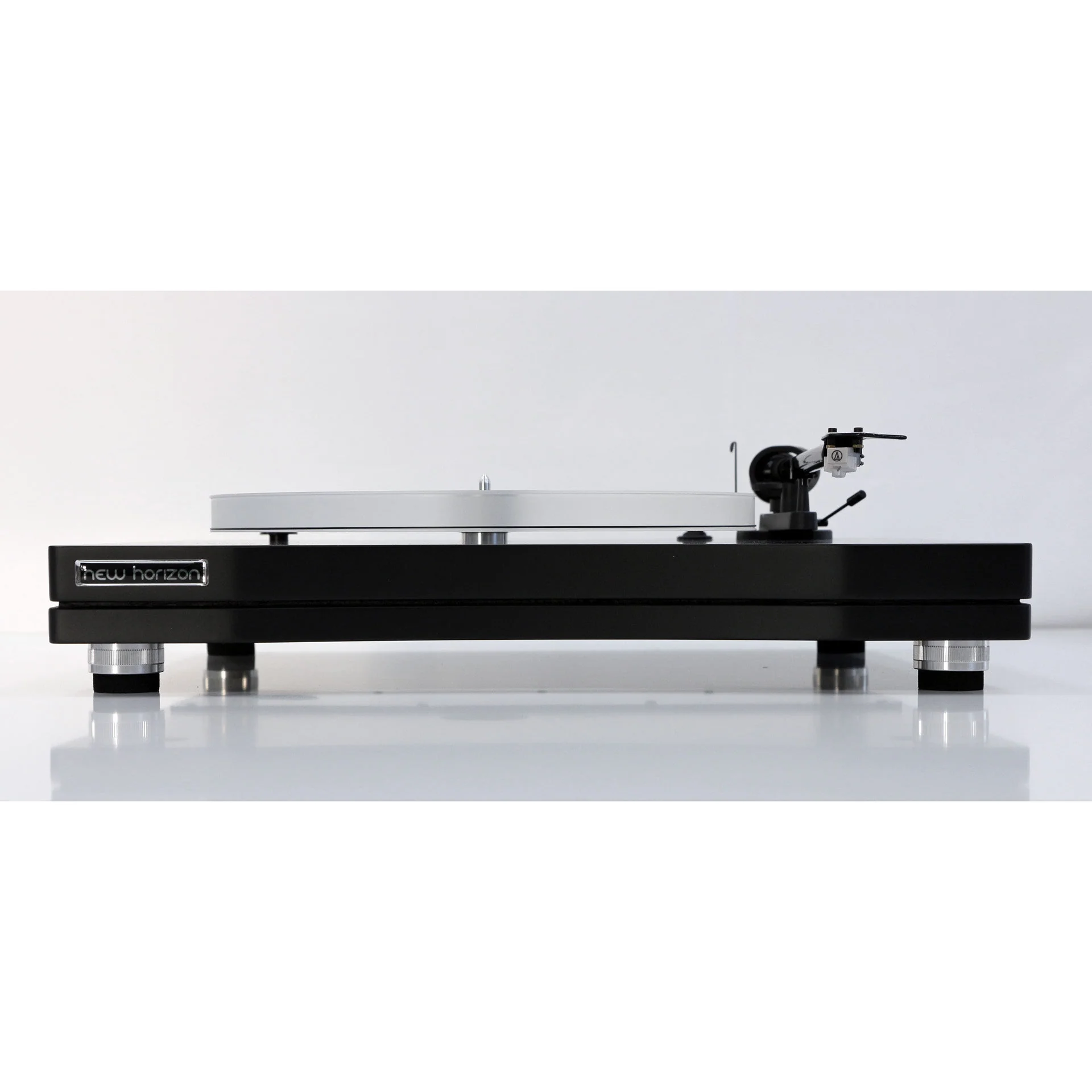 New Horizon 202 Turntable - Image 7