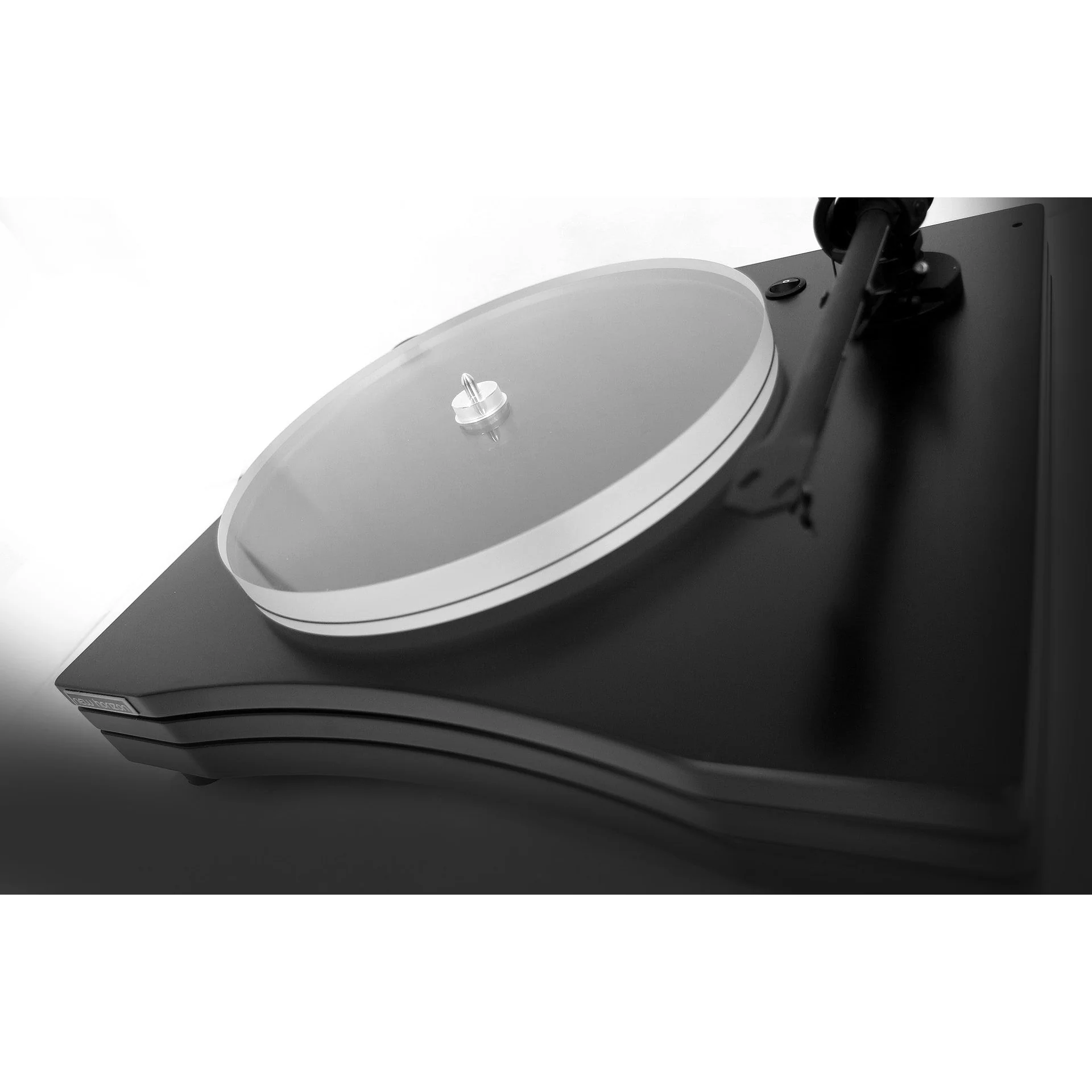 New Horizon GD3 Turntable - Image 10