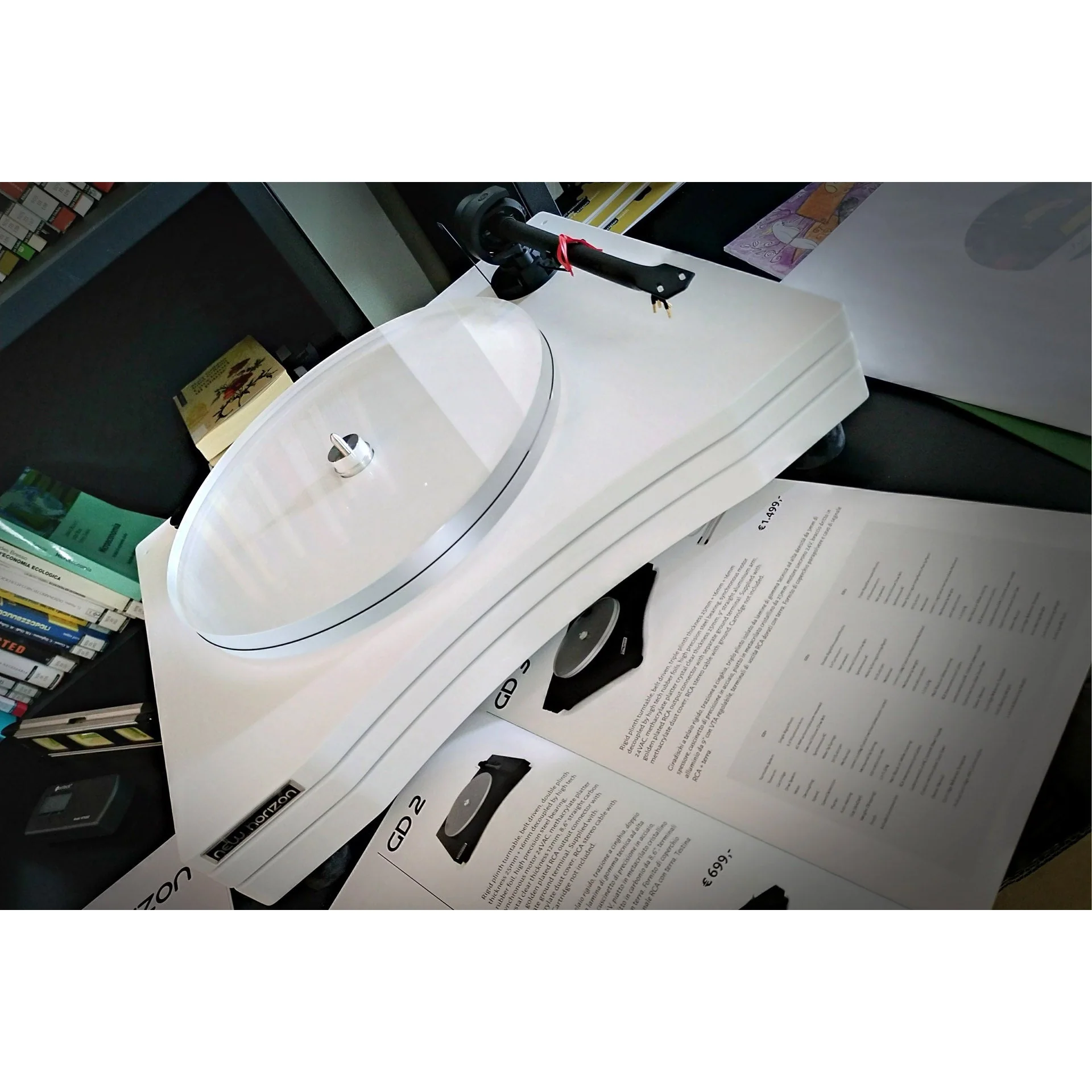 New Horizon GD3 Turntable - Image 14
