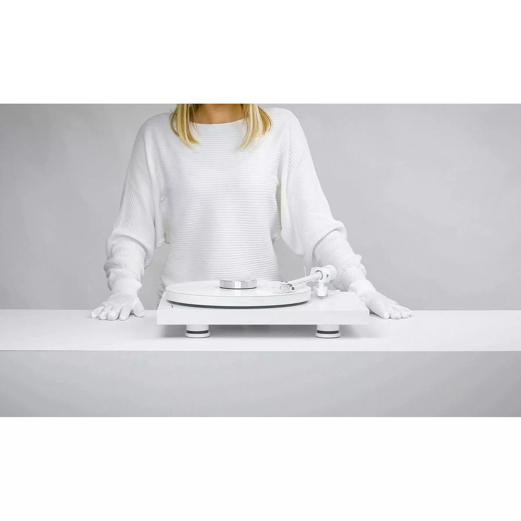 Pro-Ject Debut Pro B - Limited Edition Satin White - Image 3