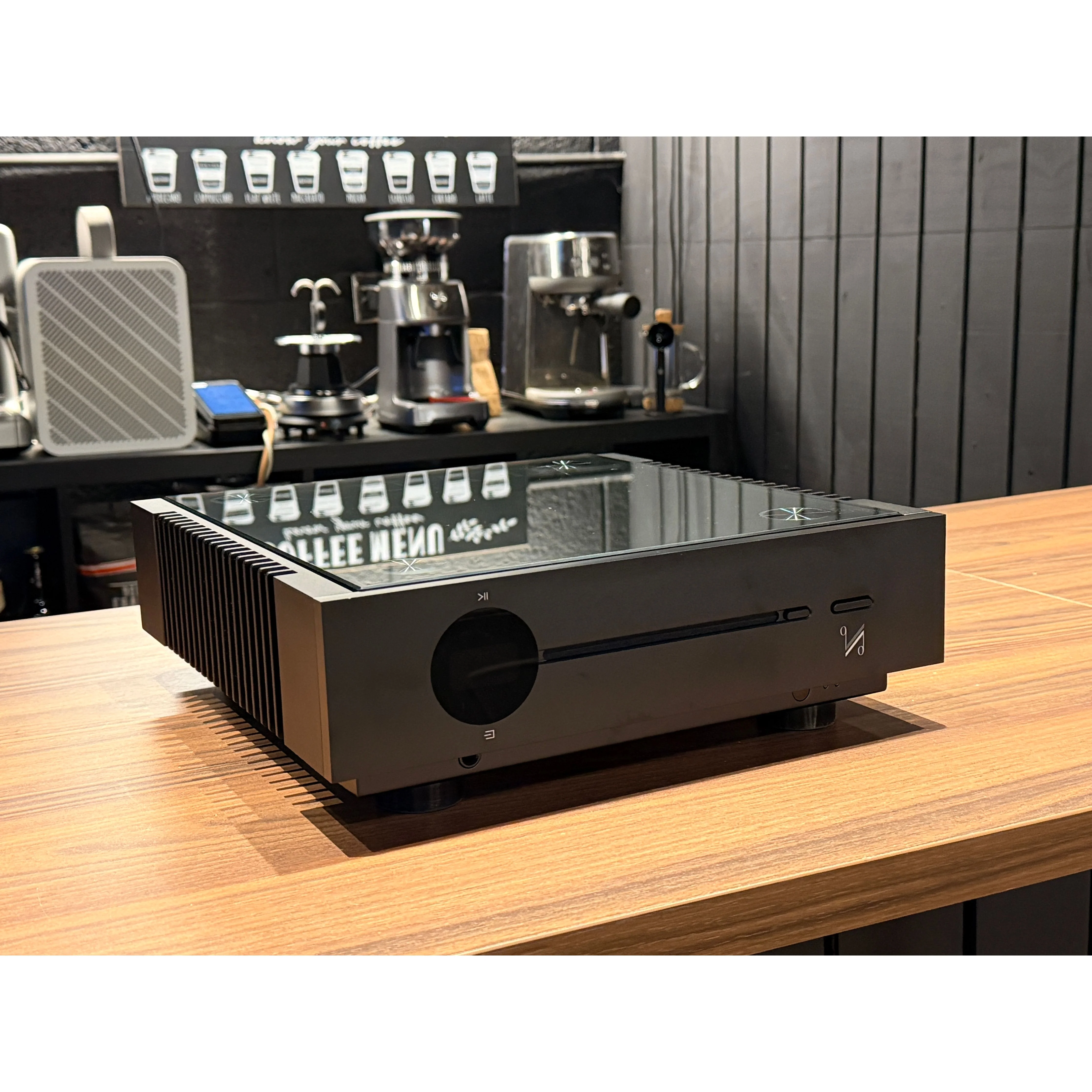 Quad Artera Solus Play Integrated Amplifier (Open Box)