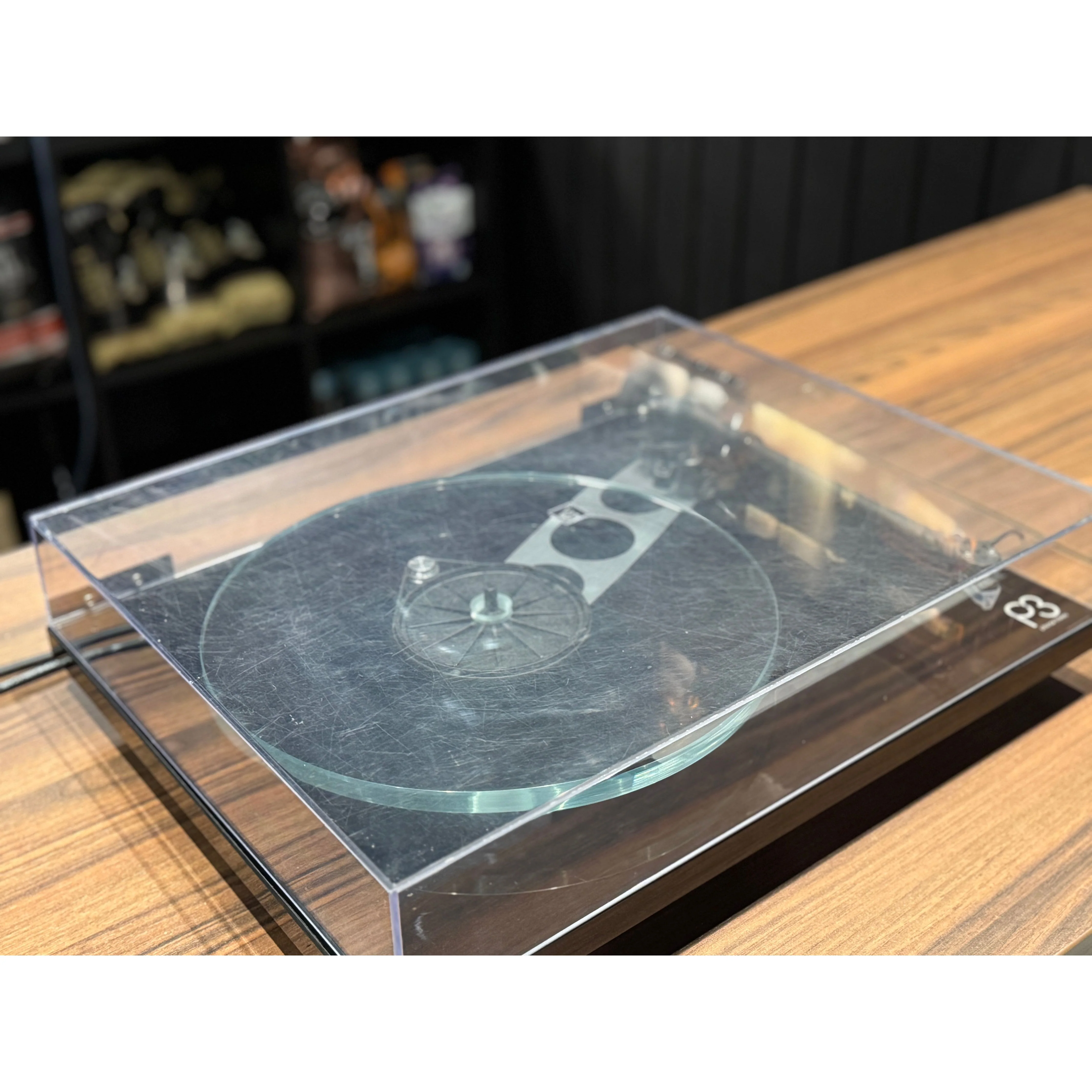 Rega P3 Turntable with Cartridge - Image 5