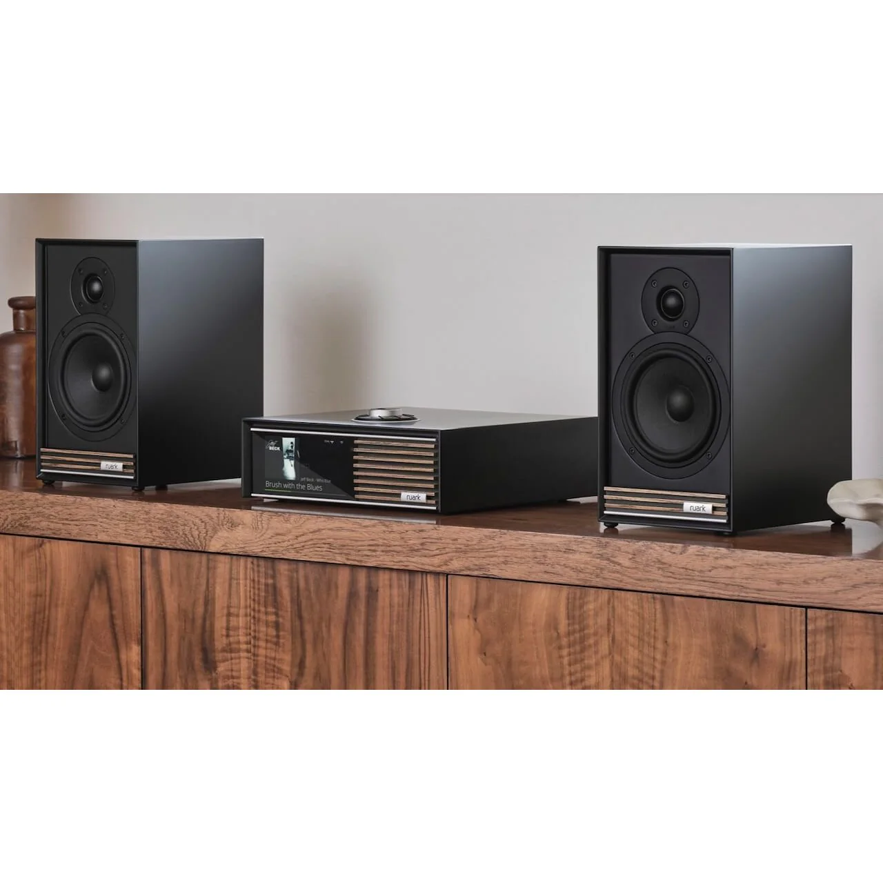 Ruark Sabre R Bookshelf Speakers - Image 6